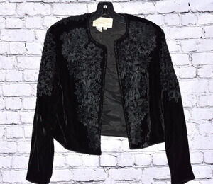 Rickie Freeman T.J Nites Women's Embroidered Beaded Matador Style Bolero Jacket